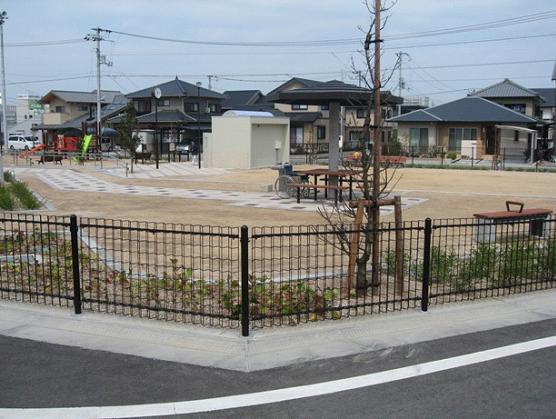 駅前中央公園の全体写真